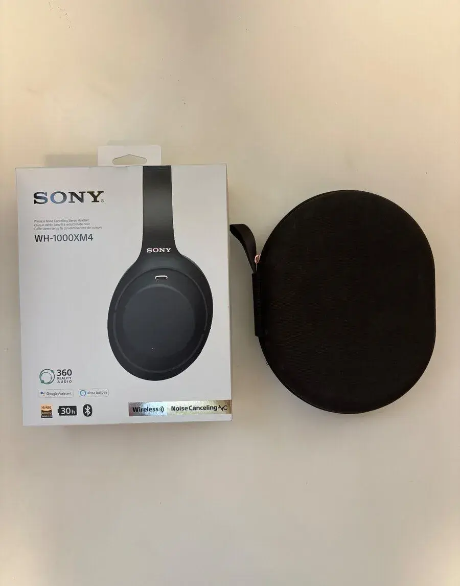 Sony WH-1000XM4 – jako nová, v záruce