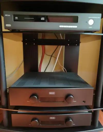ARCAM CDS50 CD/streamer