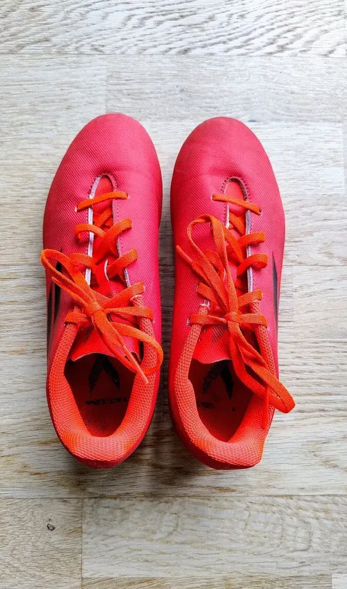 ADIDAS X SPEEDFLOW.4 KOLÍKOVÉ JUNIOR. KOPAČKY, vel. 38 2/3