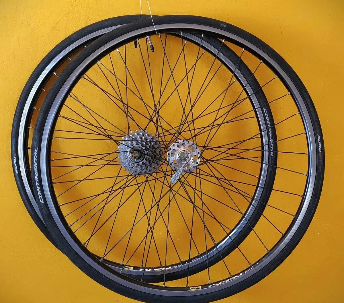 zapletená kola Mavic Open Pro, vysoké náboje Campagnolo