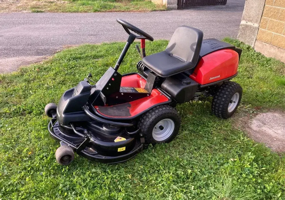 Zahradní traktor, rider Jonsered ,Husqvarna
