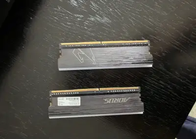 GIGABYTE AORUS RGB 16GB DDR4 3733MHz CL18 (2x8GB)