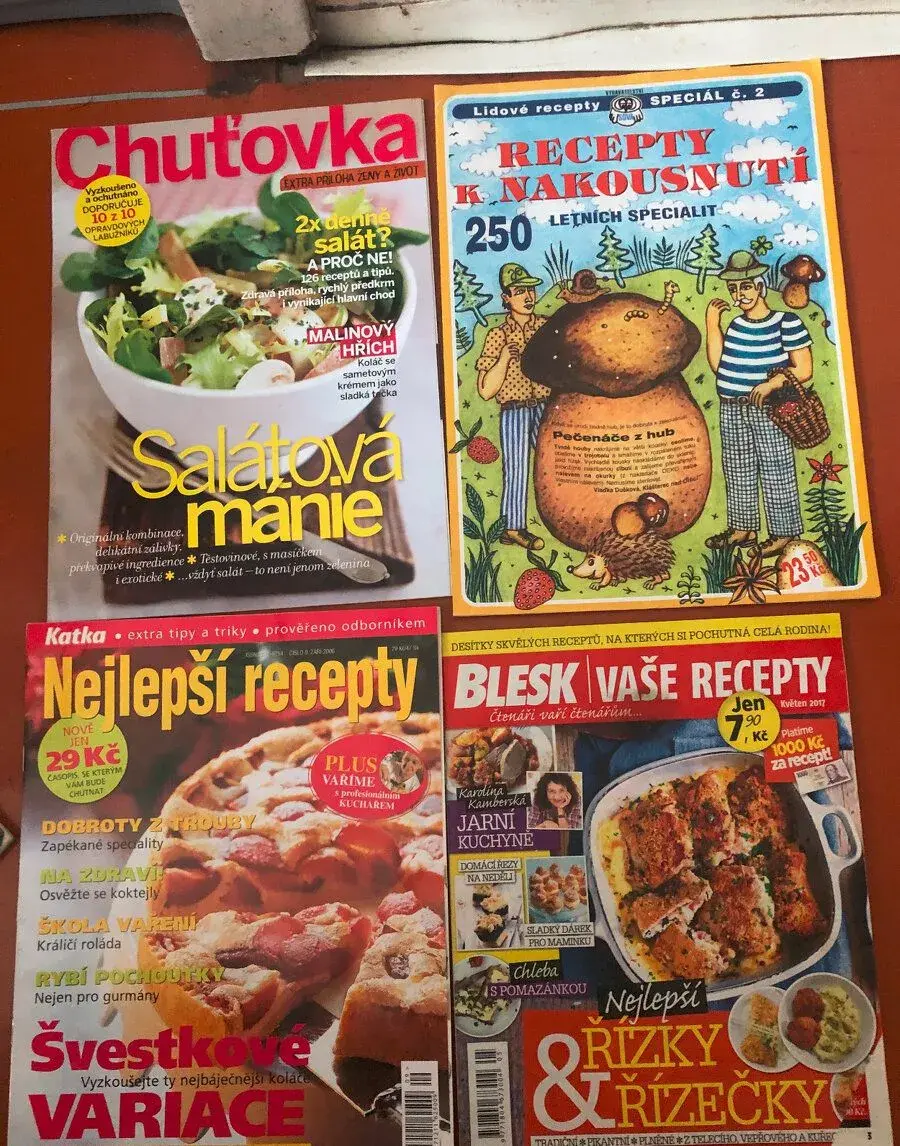 Různé časopisy receptů
