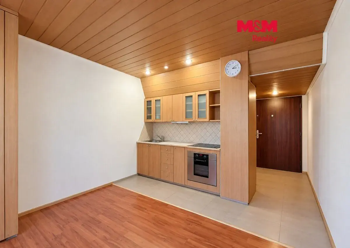 Pronájem bytu 1+1, 39 m², Jirkov, ul. Mládežnická