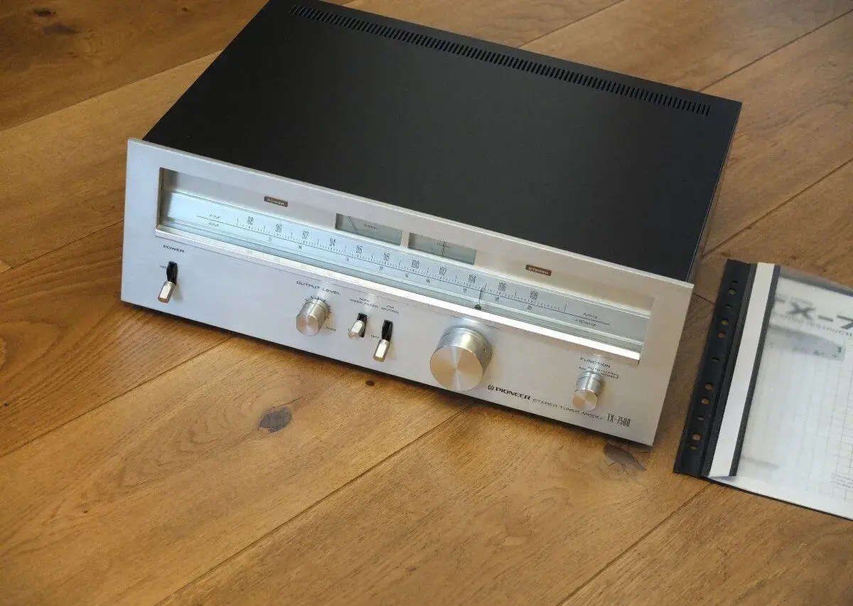 PIONEER TX 7500--TOP STAV