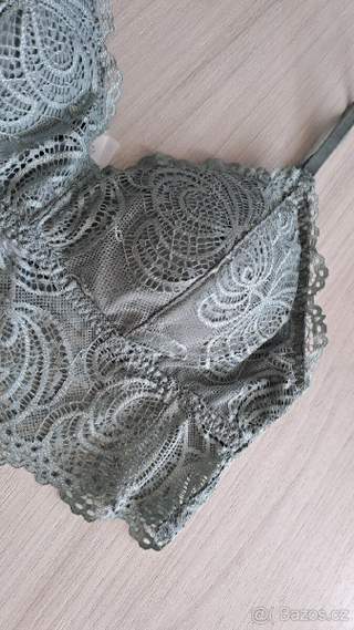 Krajková braletka,podprsenka tchibo,vel 34
