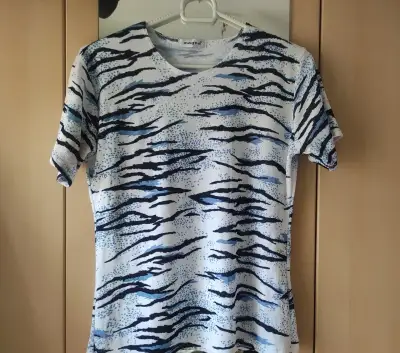 Nové tričko/halenka vel. M