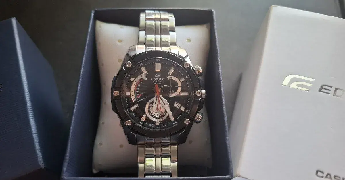 Hodinky CASIO Edifice EFR 559