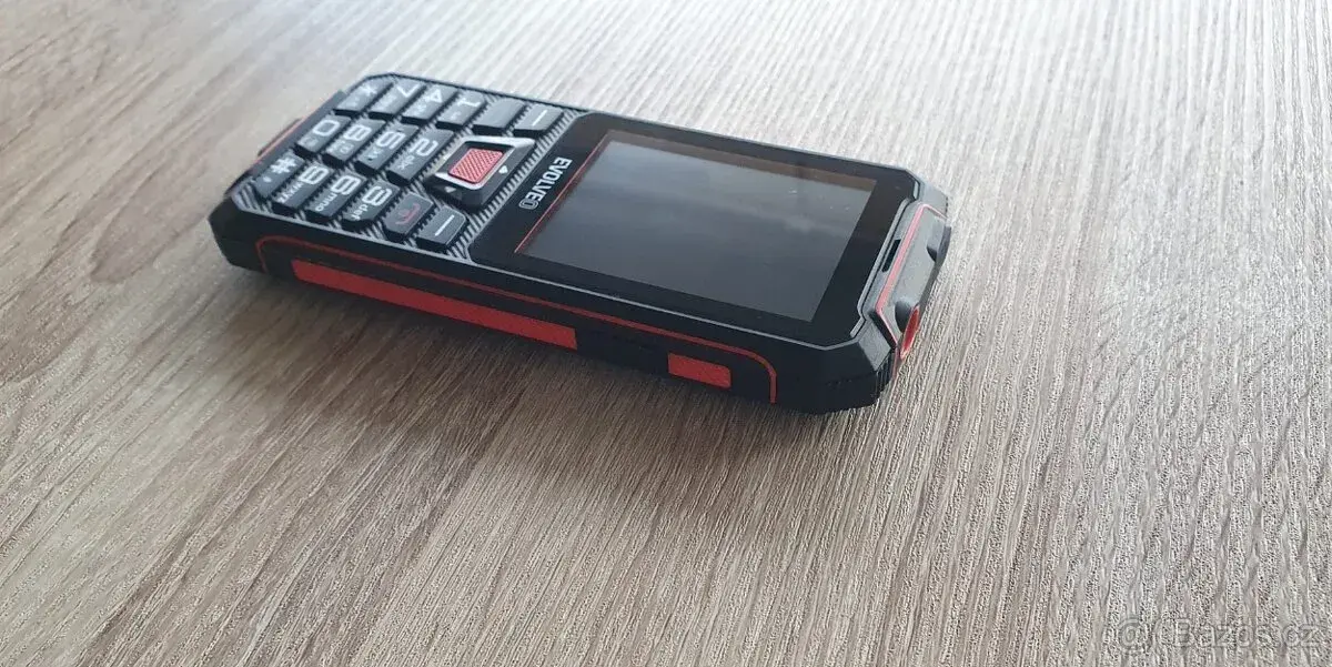 Evolveo Strong Phone W4