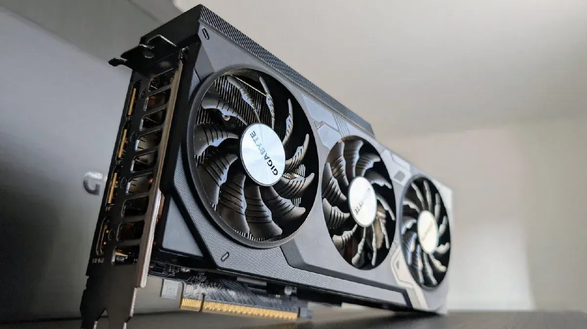 GIGABYTE RTX 5070 Ti (ZÁRUKA)