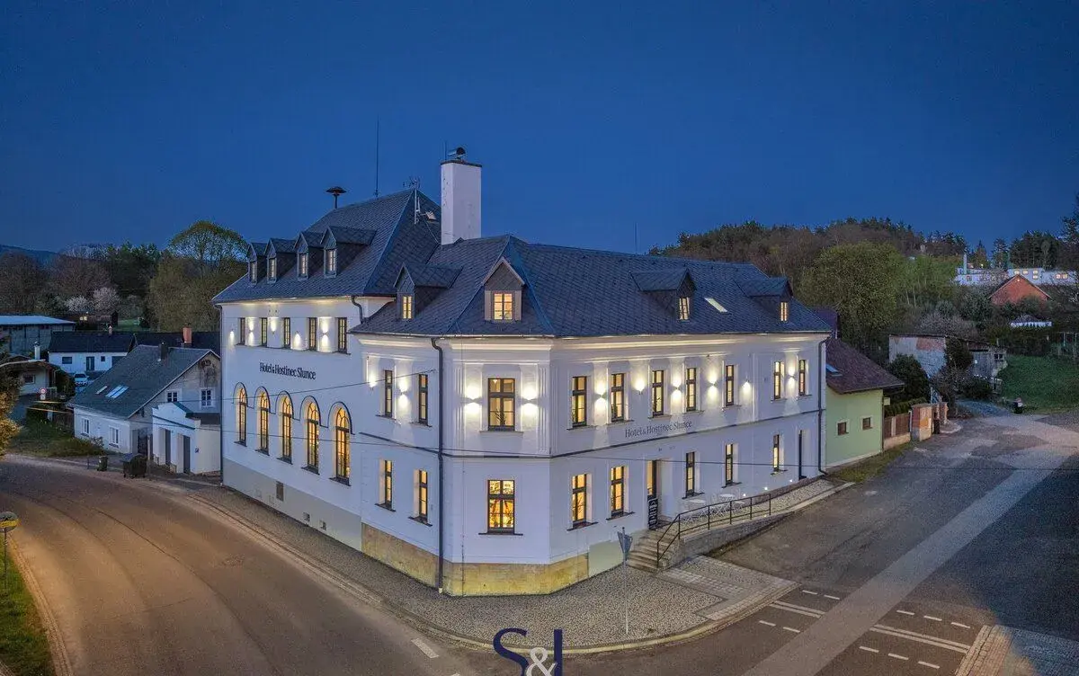 Prodej nemovitosti pro ubytování 1 005 m², Osečná