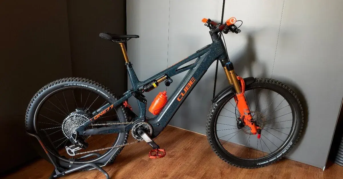Cube Stereo Hybrid ONE77 HPC SLT 800 custom build XL