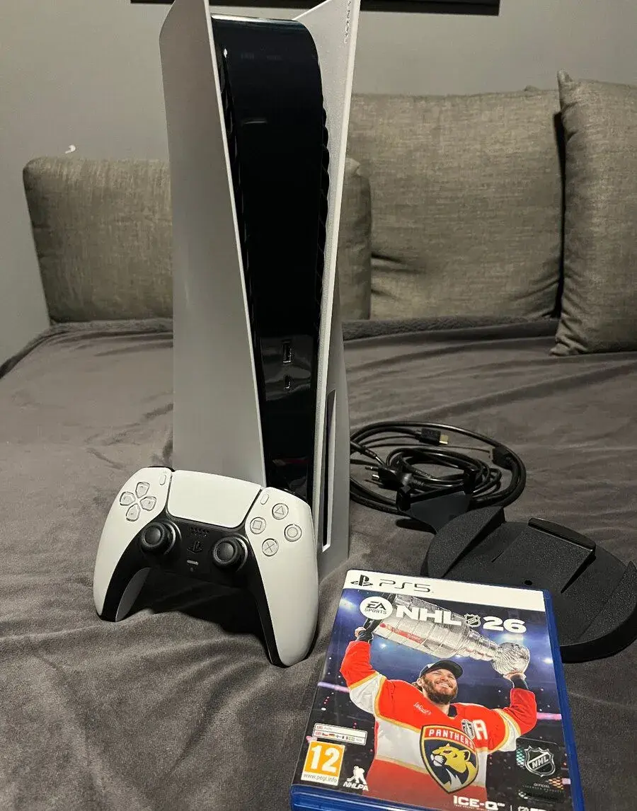 Playstation 5 2TB + Zánovní Dualsense a NHL 26