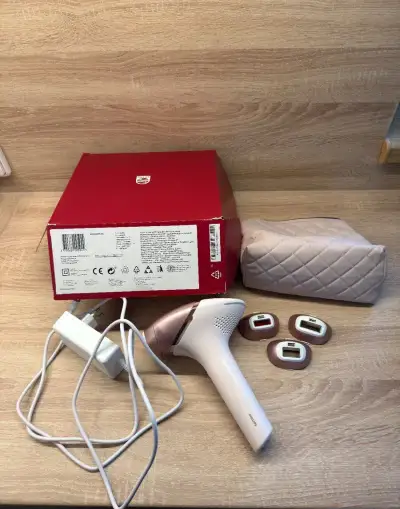 Philips Lumea Series 9900 SkinAI IPL BRI977/00