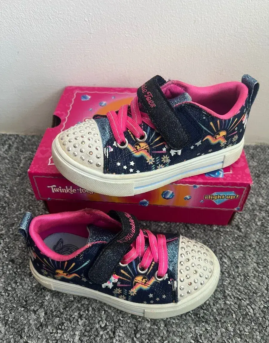 Skechers twinkle toes unicorn vel. 25