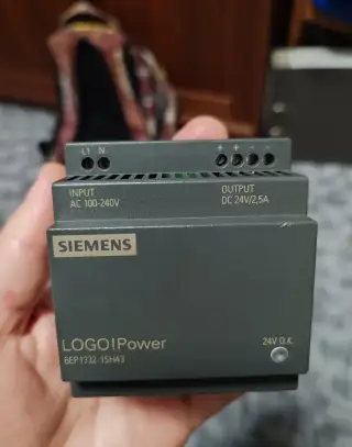 Napájecí zdroj Siemens LOGO Power 24V 2,5A