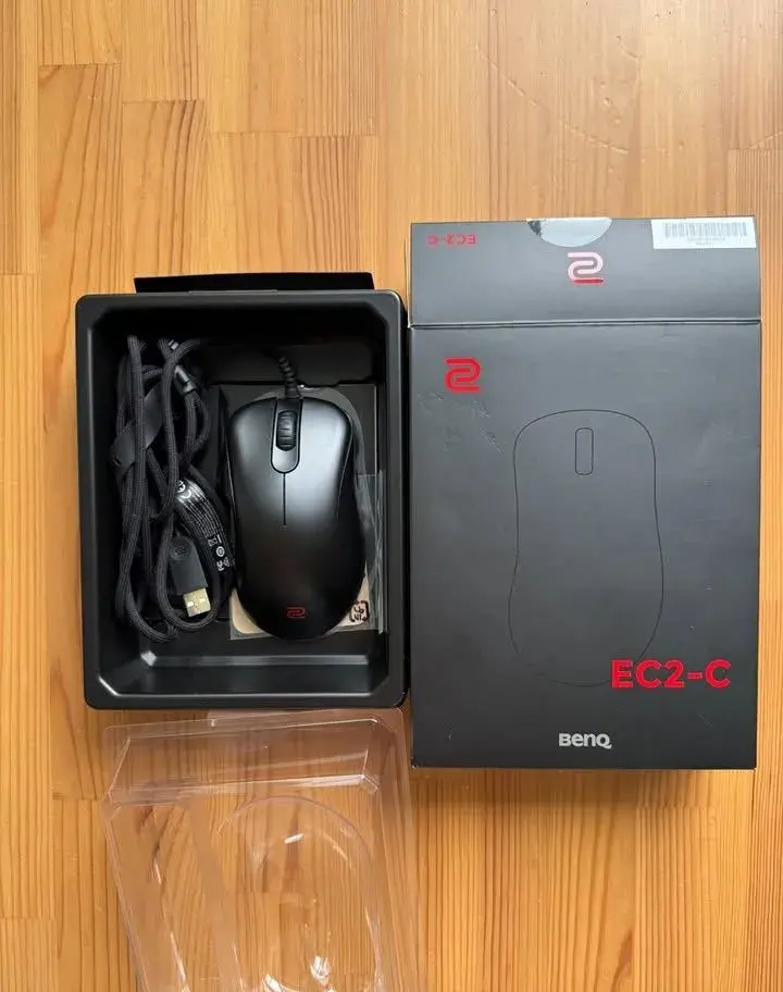 {JAKO NOVÁ} - ZOWIE EC2-C