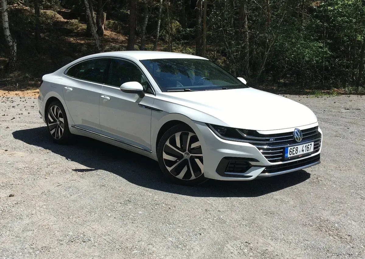 Volkswagen Arteon – 2022, 143 000 km