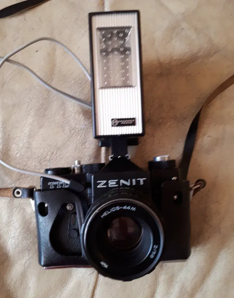 ZENIT TTL