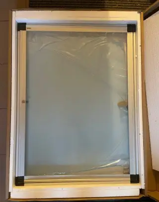Venkovní vitrína s magnetickou popisovatelnou tabulí 9A4
