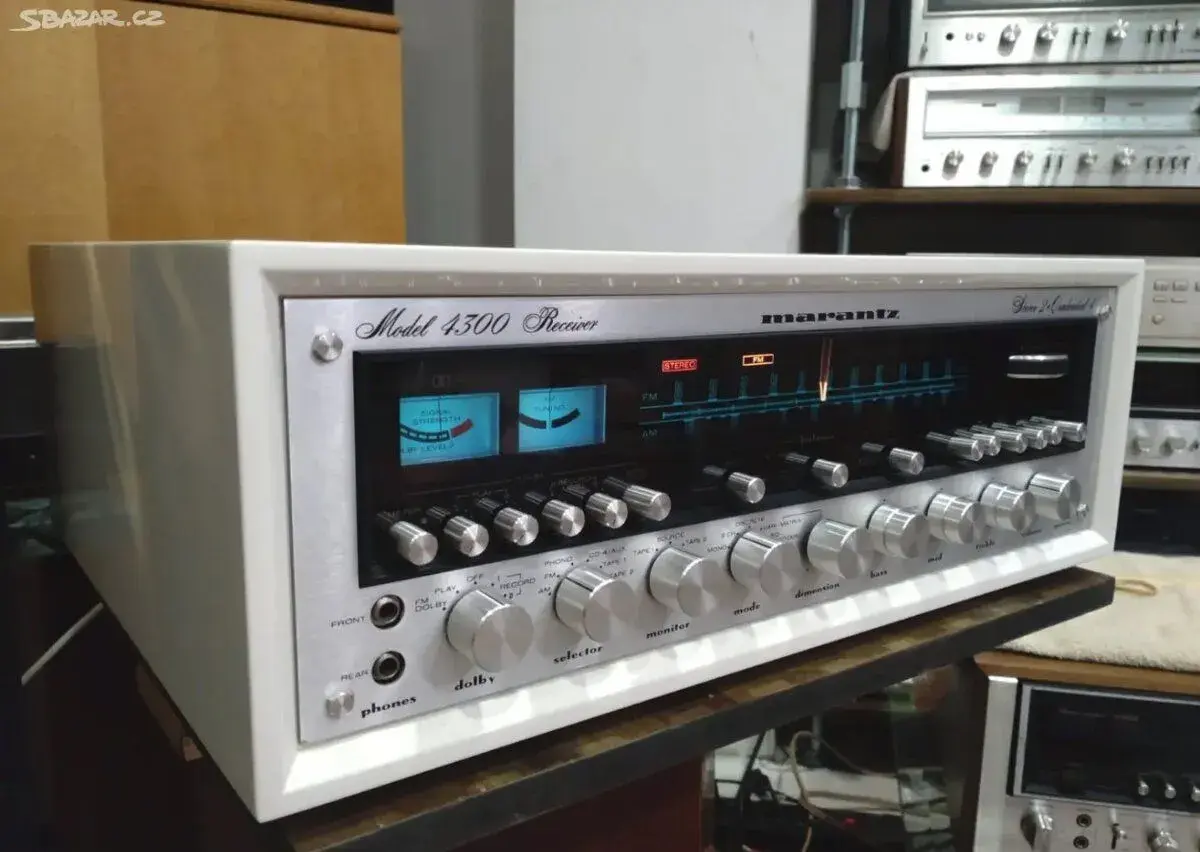 receiver Marantz 4300