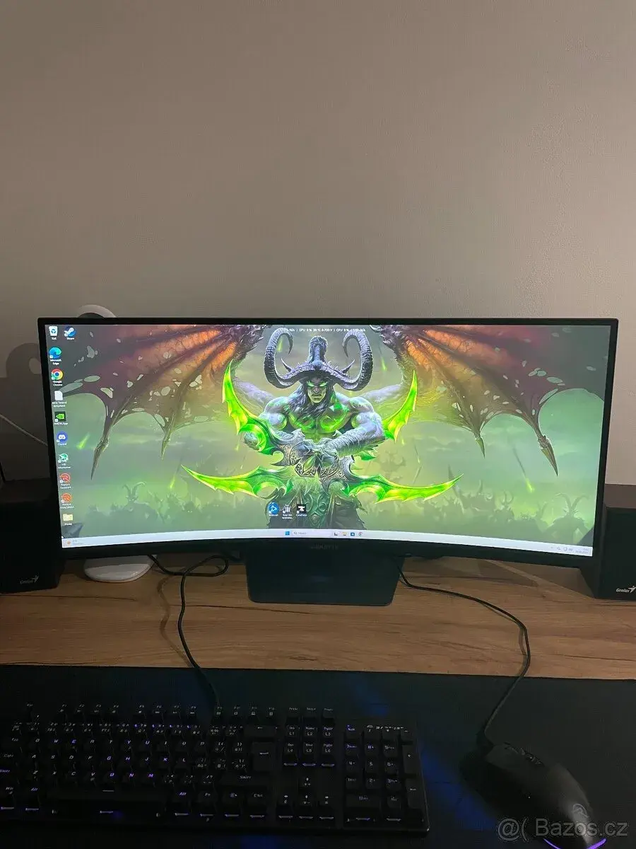 Herní monitor GIGABYTE G34WQC2