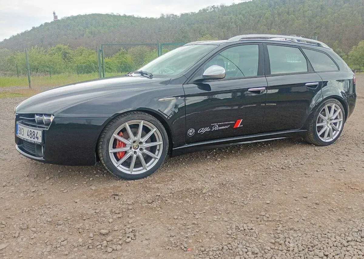 Alfa Romeo 159