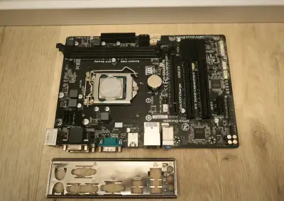 základní deska GA-H81M-S2PV (Rev. 3.0) LGA1150 - záruka