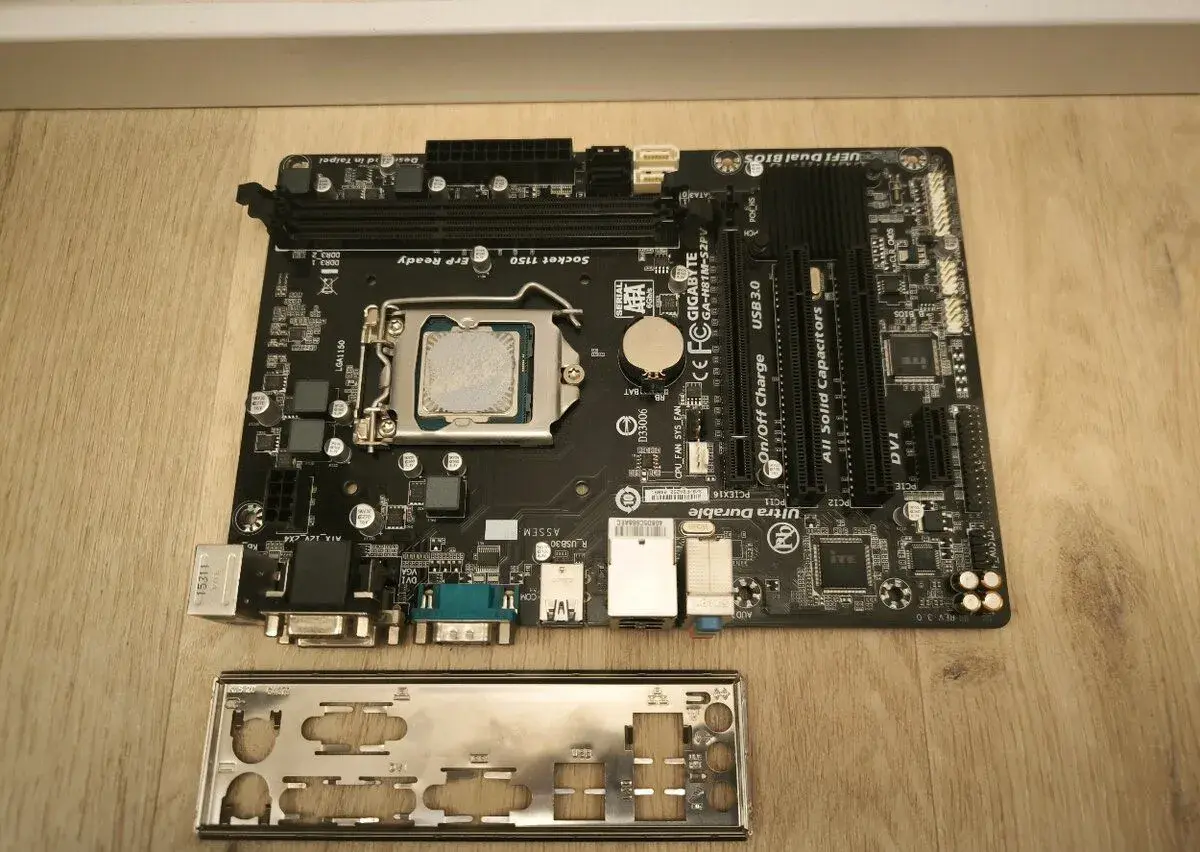 základní deska GA-H81M-S2PV (Rev. 3.0) LGA1150 - záruka