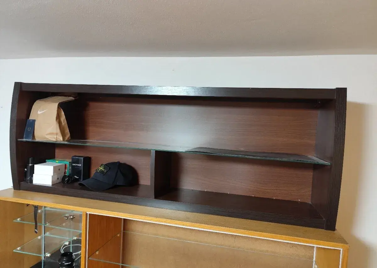 Políčka na zeď