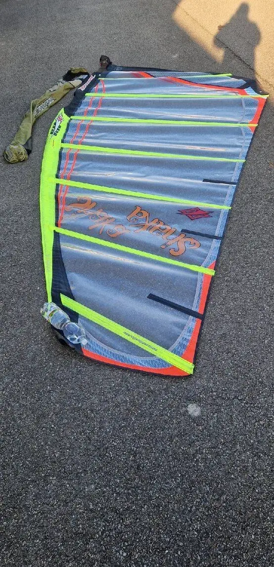 Plachta Naish 7,5 Windsurfing