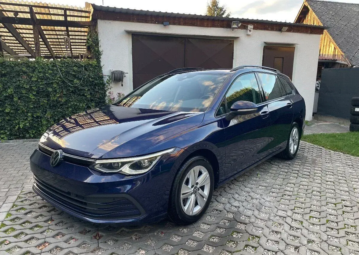 Volkswagen Golf – 2023, 169 000 km
