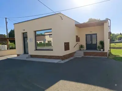 Komerční objekt - bývalá prodejna
