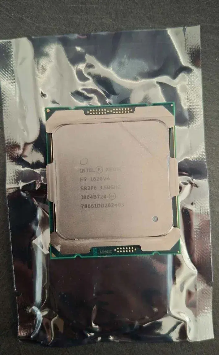 Procesor Xeon E5-1620 V4
