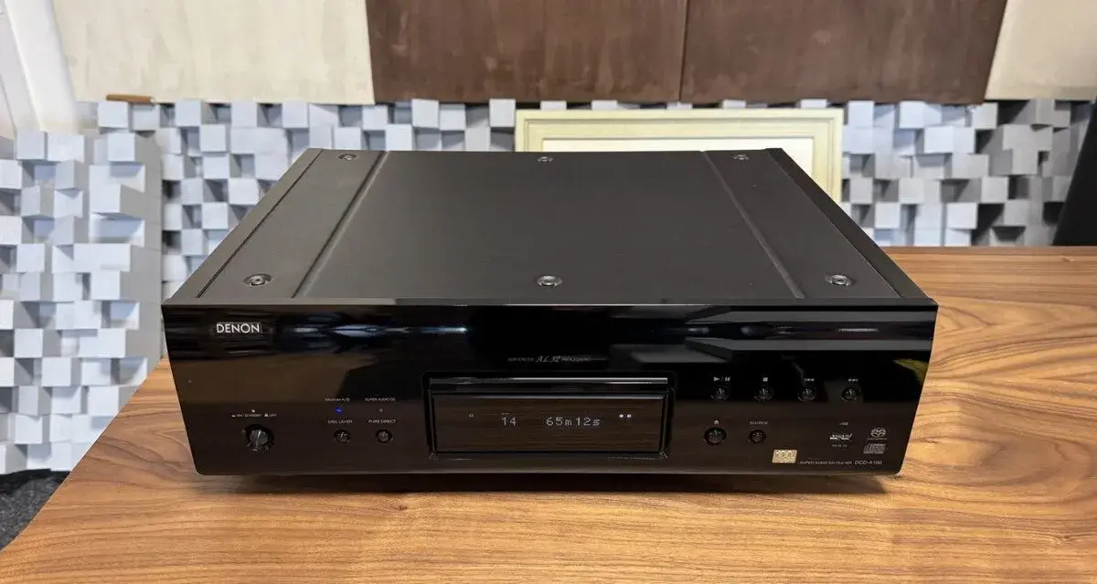 Denon DCD-A100 Anniversary SACD/CD přehrávač a D/A převodník