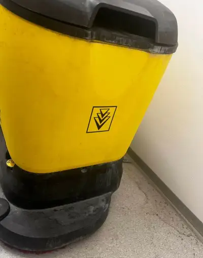 Čistící (mycí) stroj Kärcher BD-40/25