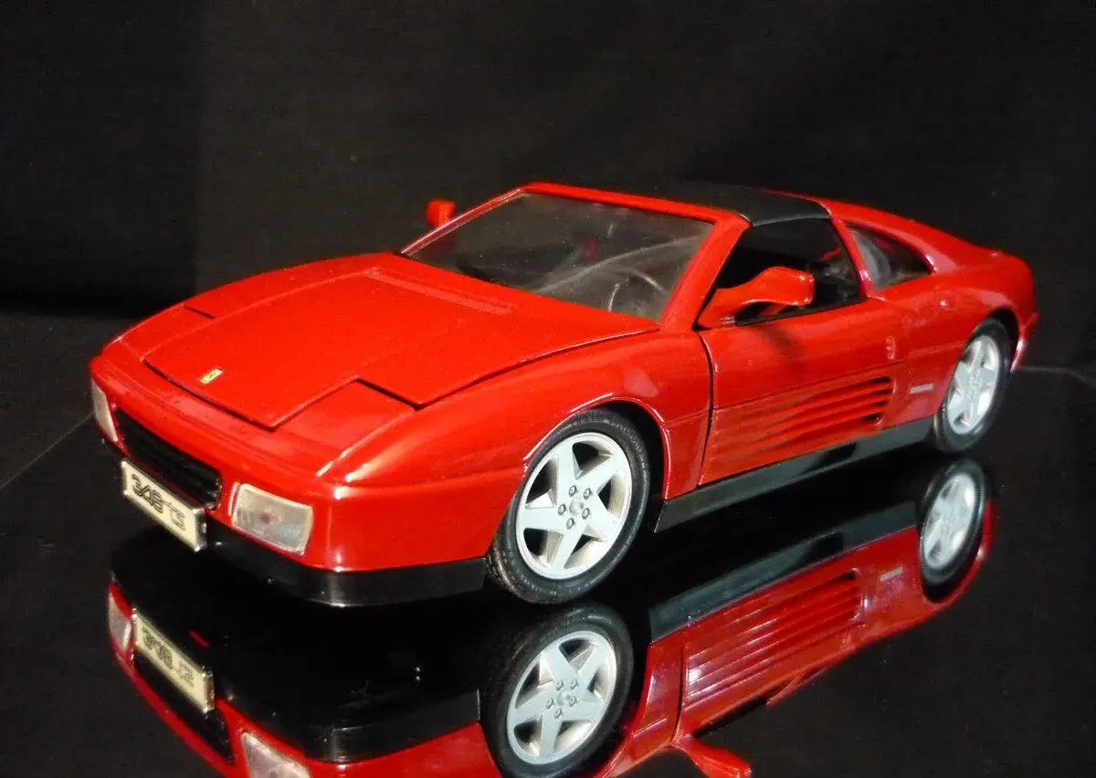 Ferrari 348 ts Maisto 1/18