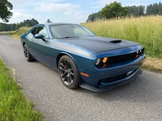 Dodge Challenger – 2023, 85 000 km