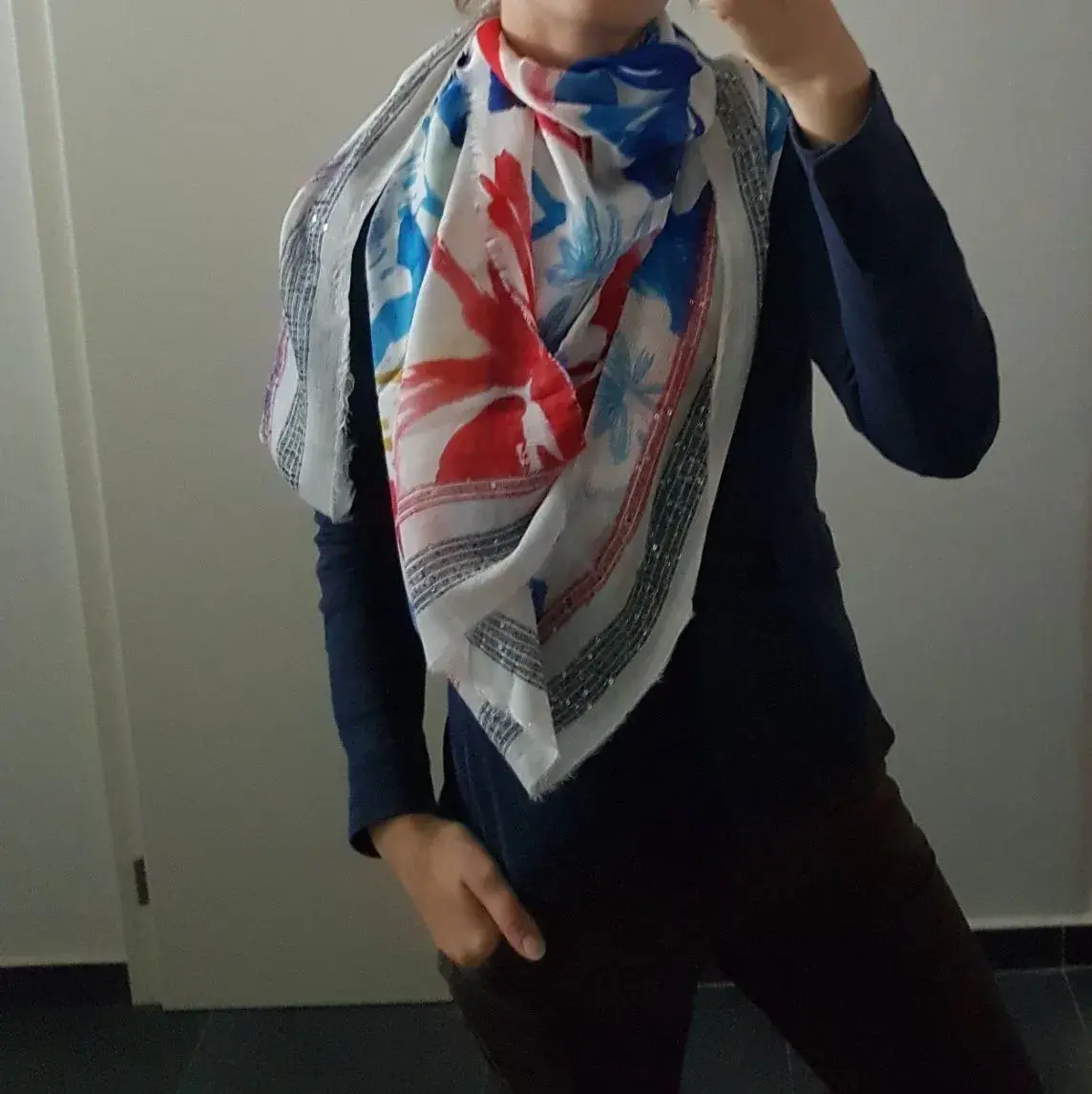 Velký šátek Desigual