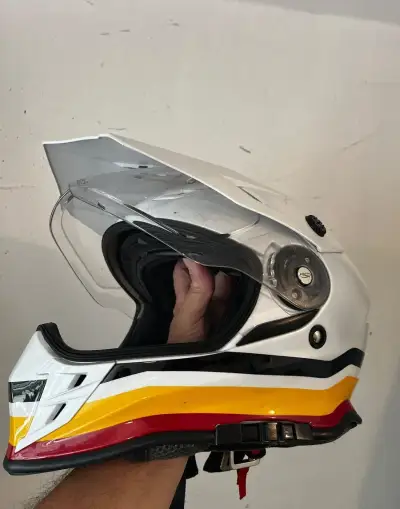 Značková helma Moto Guzzi vel XL