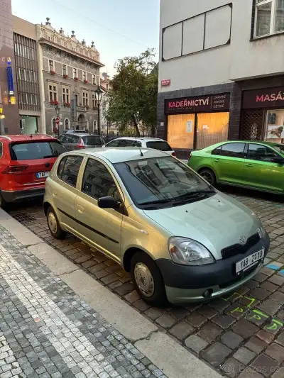 Toyota Yaris – 2000