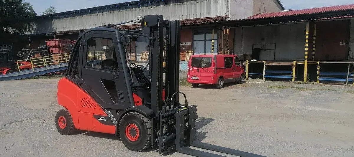LINDE H35D-02 hydraulická otoč 360° s pozicionérem
