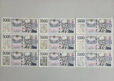Výroční 5000 Kč ČNB s přítiskem 2026 - 4x postupka 3 ks-UNC