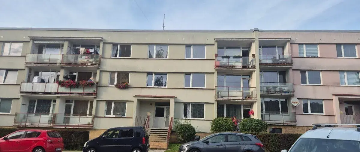 Byt 4+1, 80m² s lodžií v Benešově nad Ploučnicí
