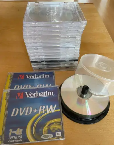 CD / DVD - 18x prázdné medium