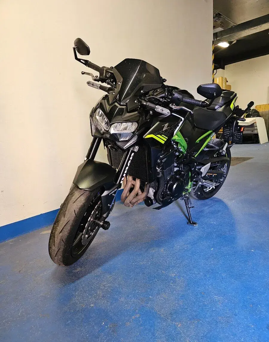 Kawasaki z900