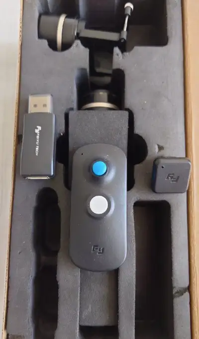 Gimbal FeiyuTech G4 - dálkový ovladač