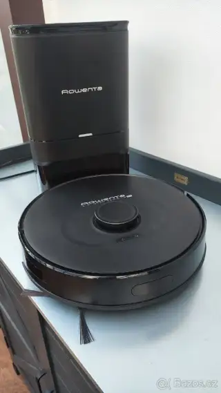 Robotický vysavač Rowenta