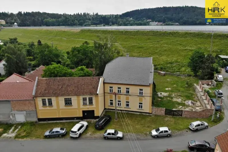 Prodej rodinného sídla (domu) u Plumlovské přehrady