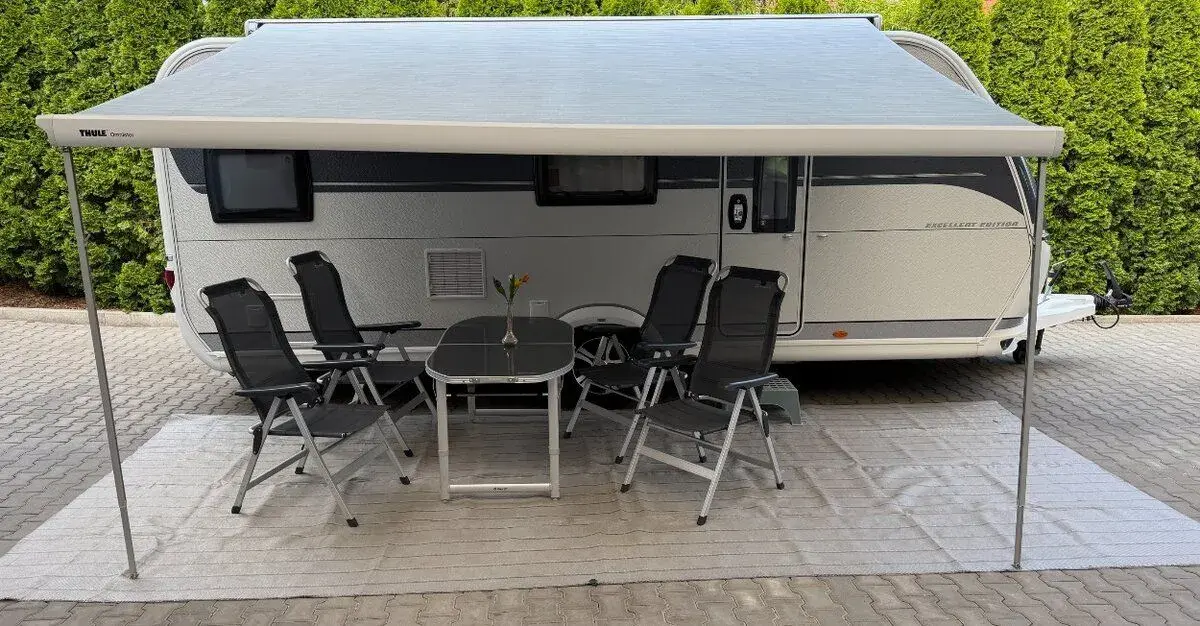 Hobby Excellent edition 545 KMF 2000kg STAV